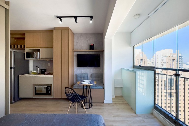 Aconchegante Studio de Alto Padrão em Moema