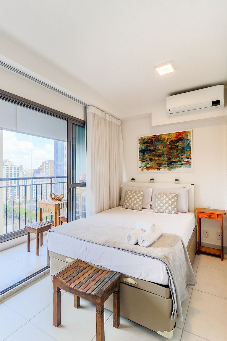 Studio Moderno Próximo ao Metrô Moema