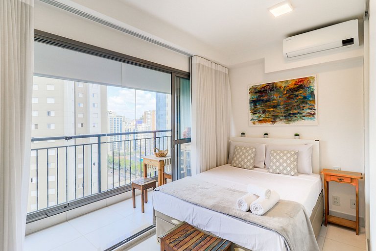 Studio Moderno Próximo ao Metrô Moema