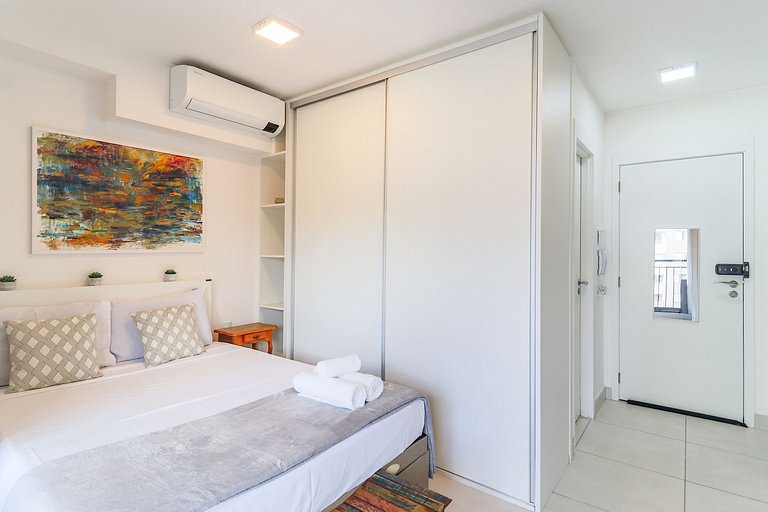 Studio Moderno Próximo ao Metrô Moema