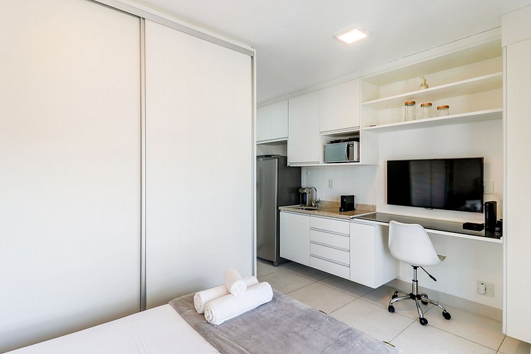 Studio Moderno Próximo ao Metrô Moema