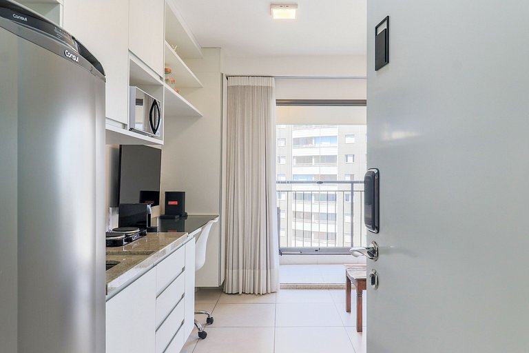 Aconchegante Studio de Alto Padrão em Moema