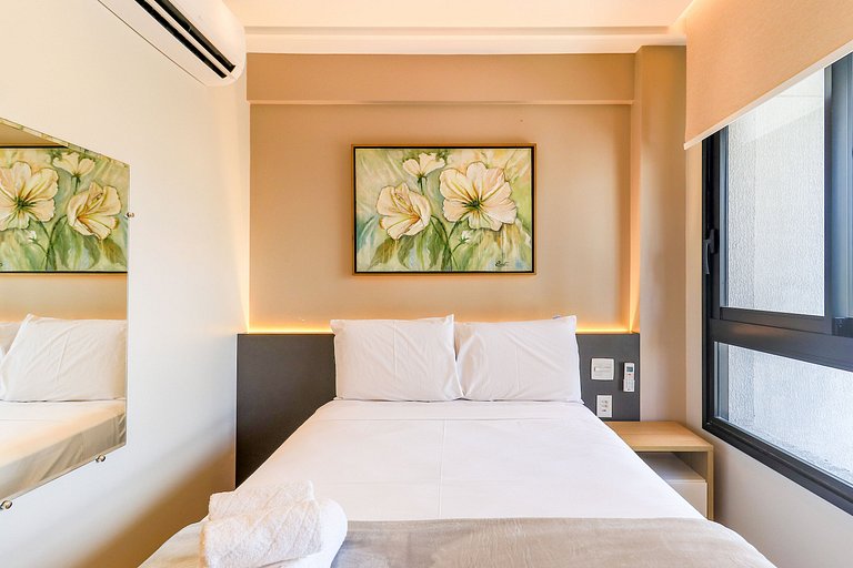 Studio Sofisticado e Bem Localizado