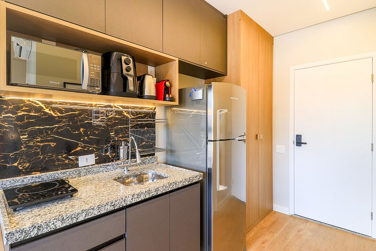 Studio Sofisticado e Bem Localizado