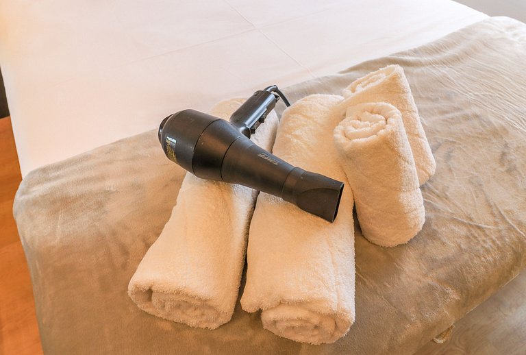 Studio Sofisticado e Bem Localizado