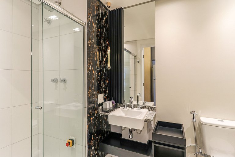 Studio Sofisticado e Bem Localizado