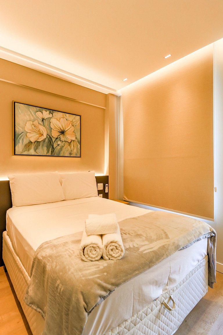 Studio Sofisticado e Bem Localizado