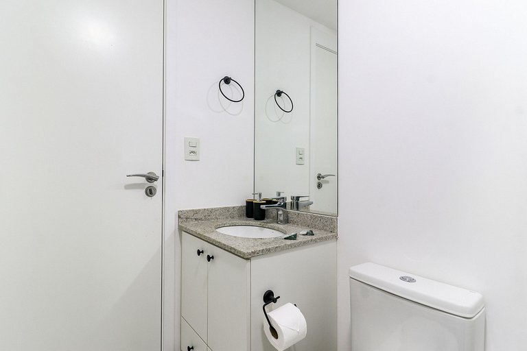 Aconchegante Studio de Alto Padrão em Moema