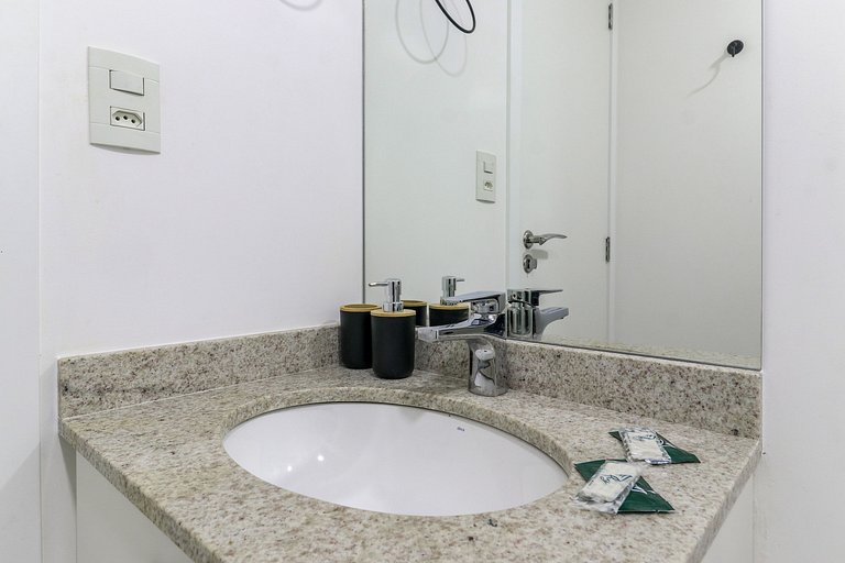 Aconchegante Studio de Alto Padrão em Moema