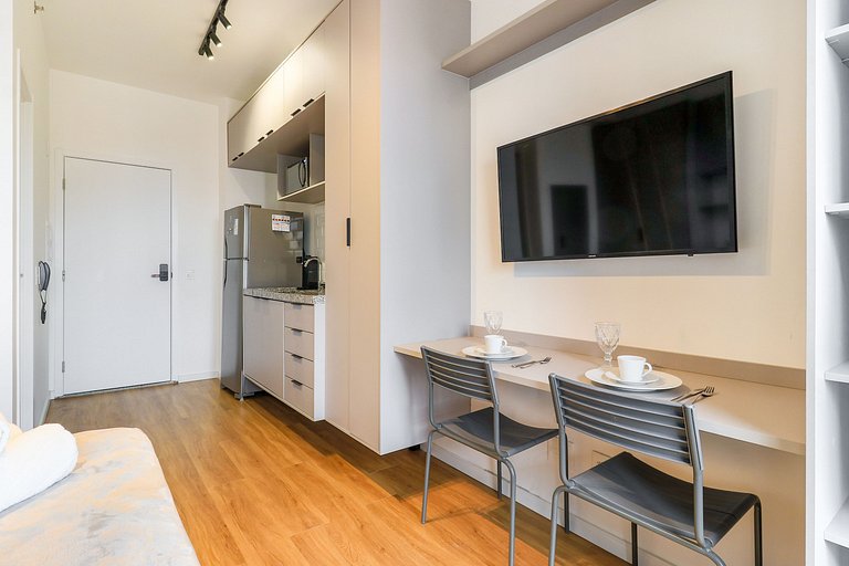 Studio Compacto e Funcional Perto do Metrô