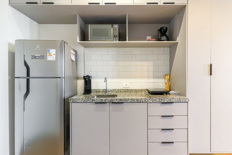 Studio Compacto e Funcional Perto do Metrô