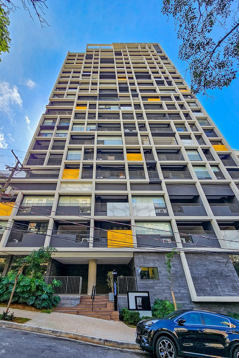 Pinheiros Hy