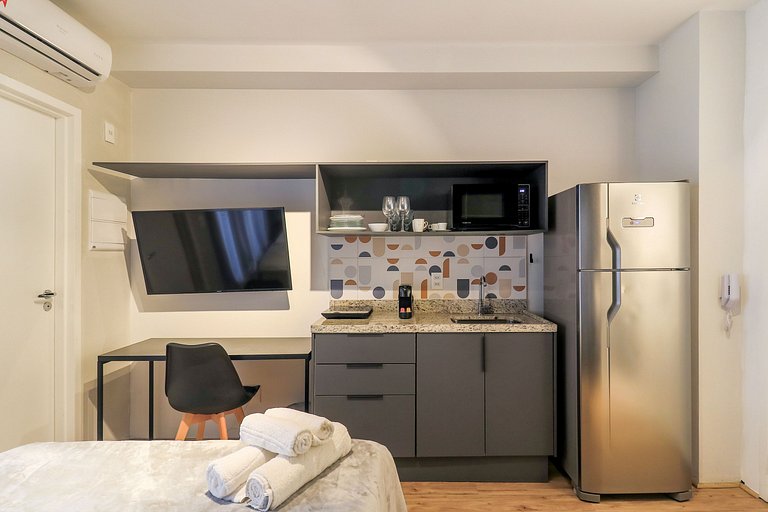 Studio Aconchegante a poucos passos do metro