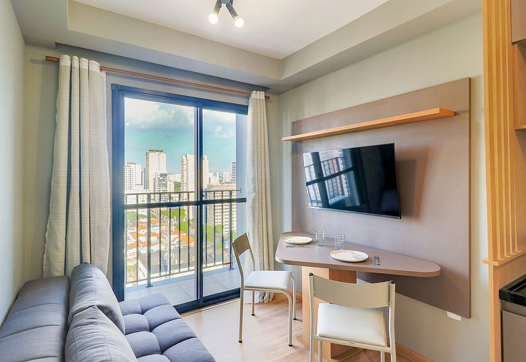 Apto Compacto e Bem Localizado na Vila Olímpia