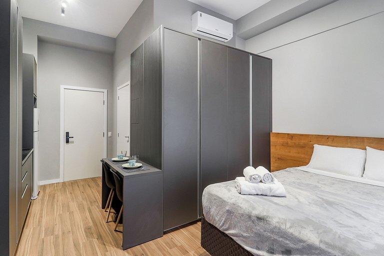 Studio em Perdizes - Novo e Confortável