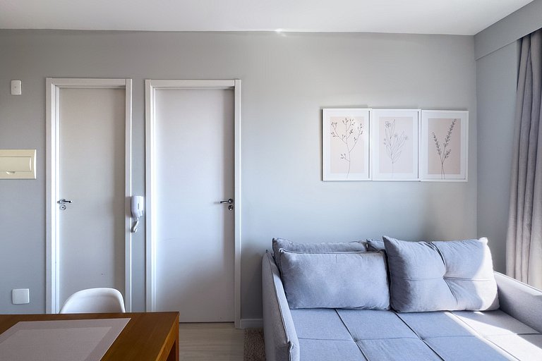 Apto Moderno com Vista Panorâmica em Moema