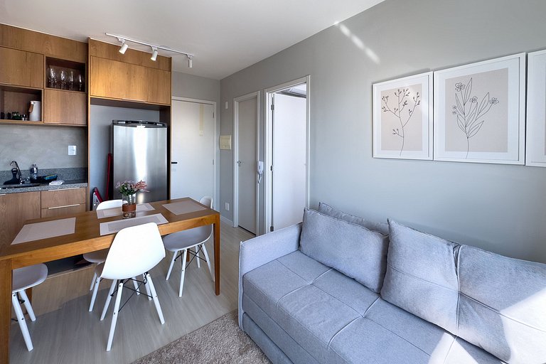 Apto Moderno com Vista Panorâmica em Moema