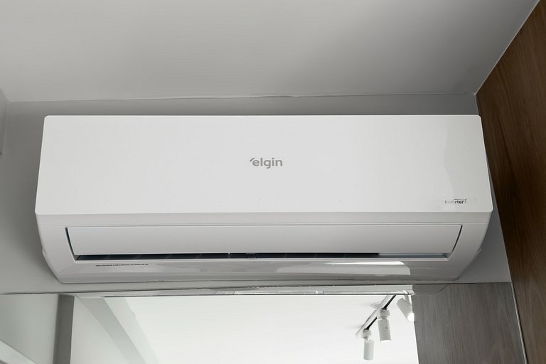 Apto Moderno com Vista Panorâmica em Moema