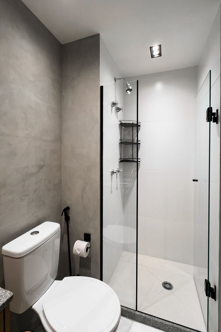 Apto Moderno com Vista Panorâmica em Moema