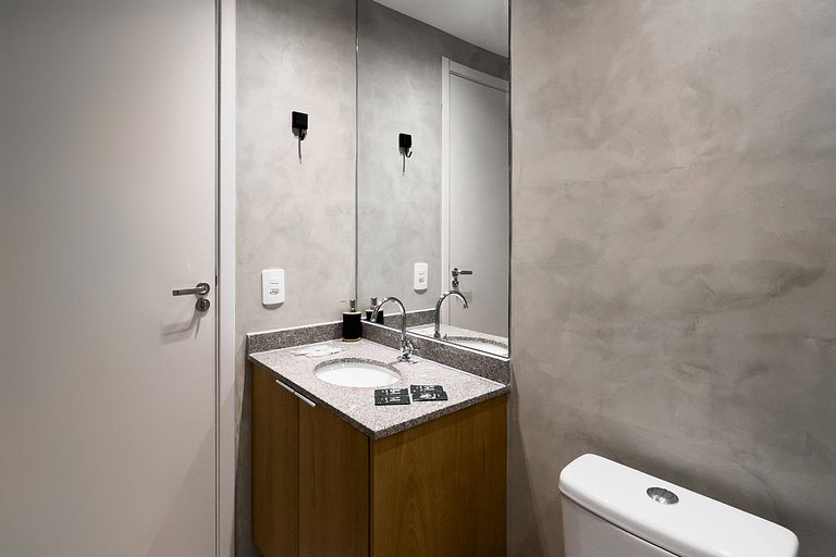 Apto Moderno com Vista Panorâmica em Moema