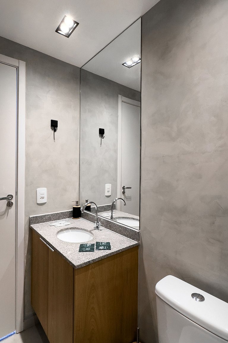 Apto Moderno com Vista Panorâmica em Moema