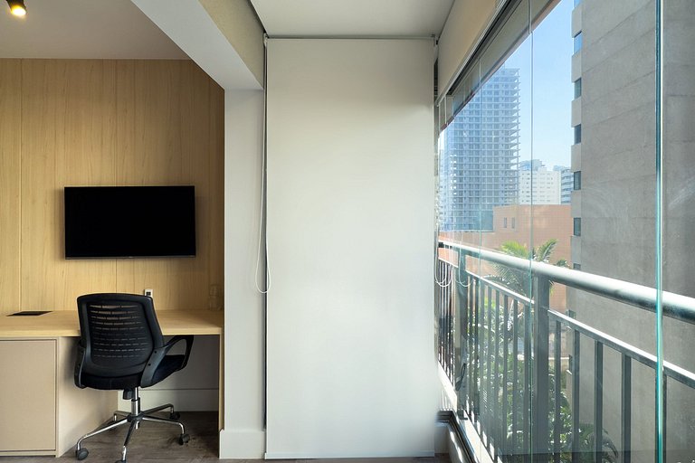 Studio Moderno Próximo ao Metrô Moema