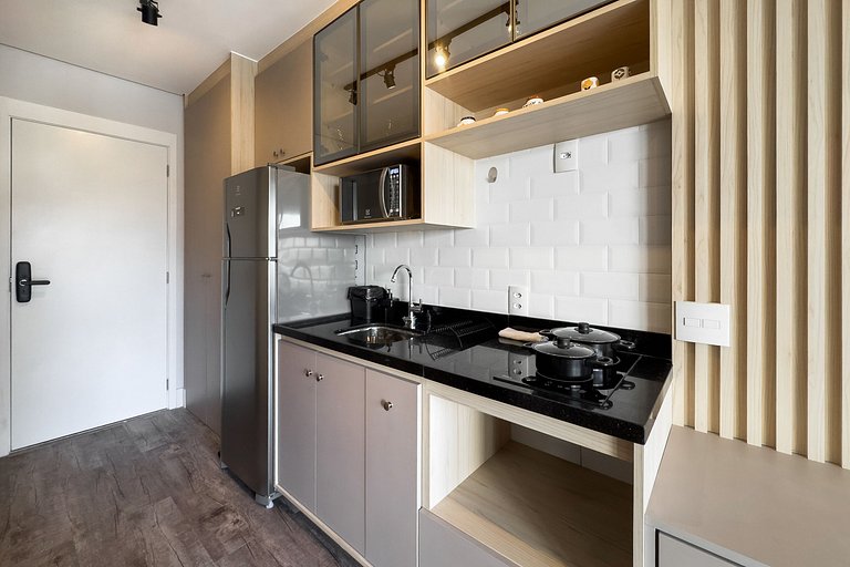 Studio Moderno Próximo ao Metrô Moema