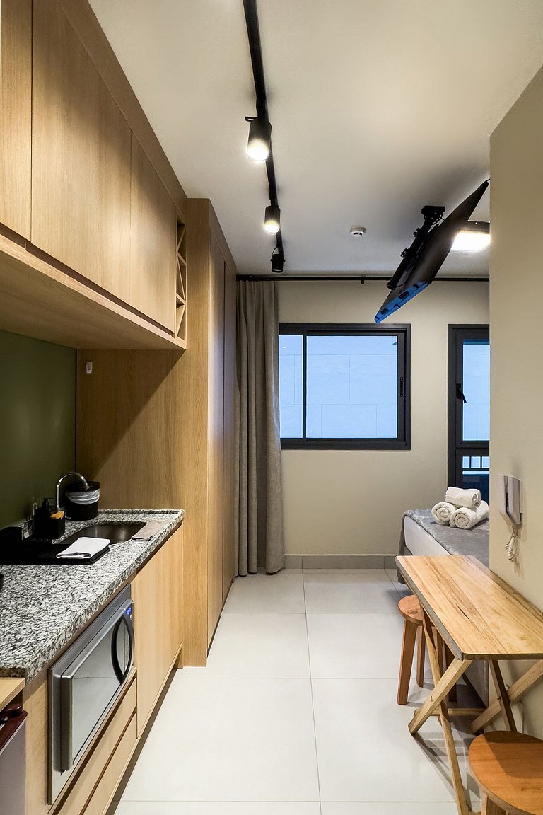 Studio a poucos metros da Av Paulista