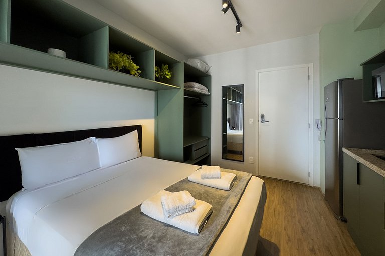 Studio Moderno a poucos passos do metro