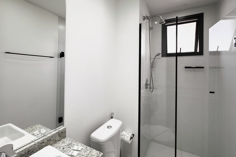 Studio Moderno a poucos passos do metro