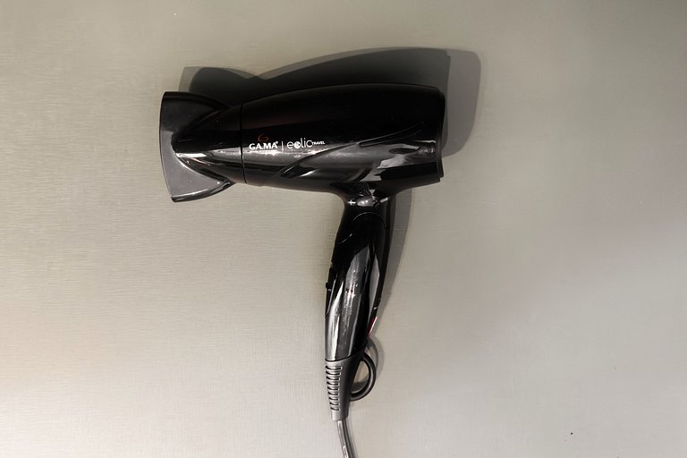 Studio Moderno a poucos passos do metro