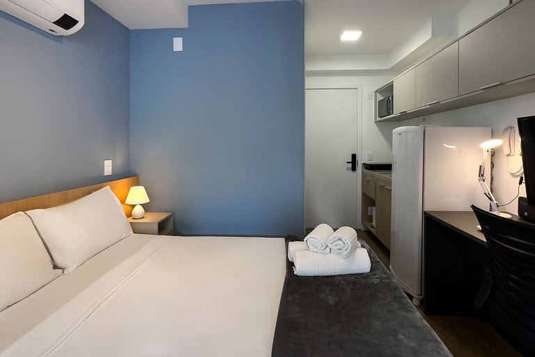 Studio Prox ao metro no Paraíso