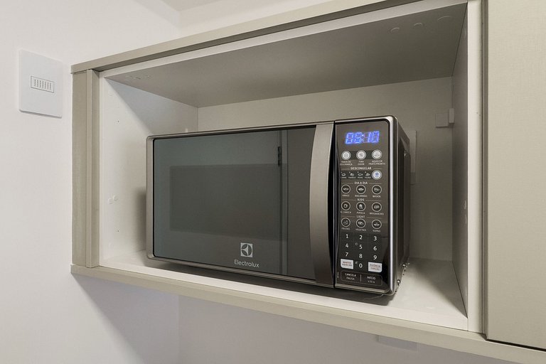 Studio Prox ao metro no Paraíso