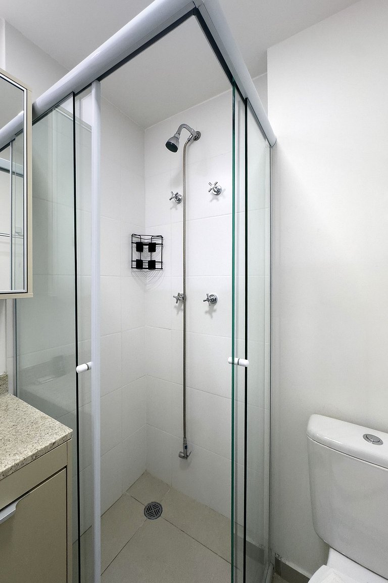 Studio Prox ao metro no Paraíso