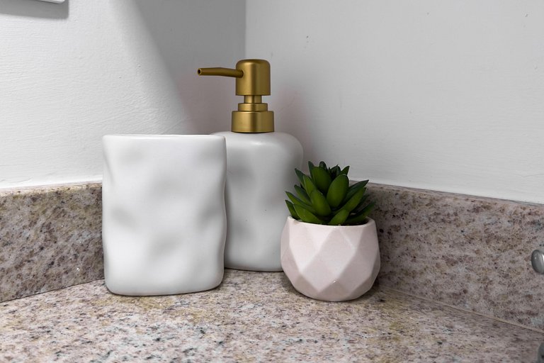 Studio Prox ao metro no Paraíso