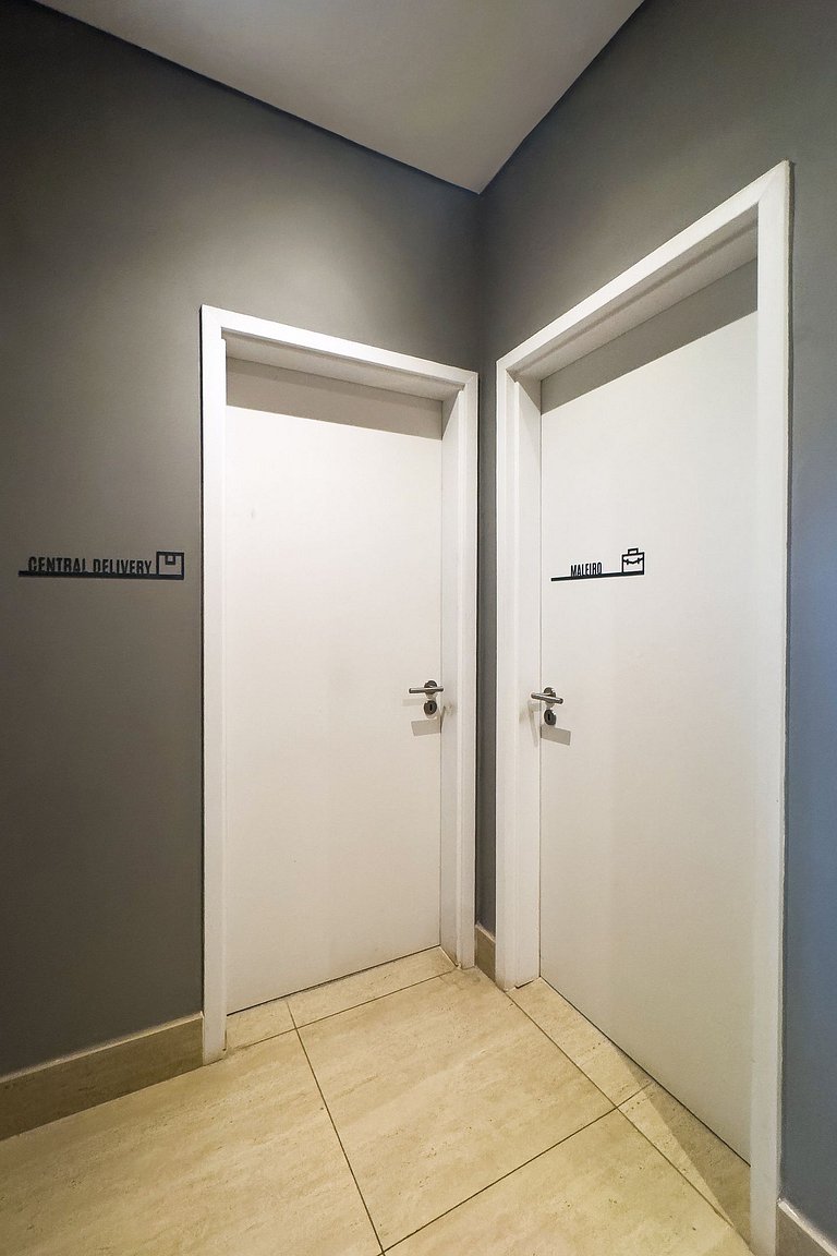 Studio Prox ao metro no Paraíso