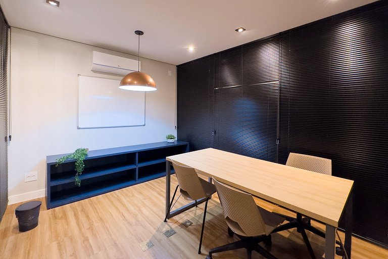 Studio Prox ao metro no Paraíso