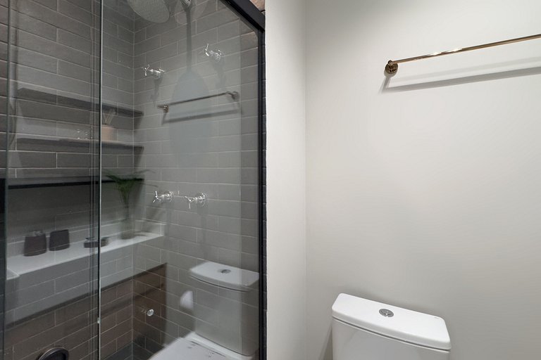 Studio luxo ao lado no coração do Jardins