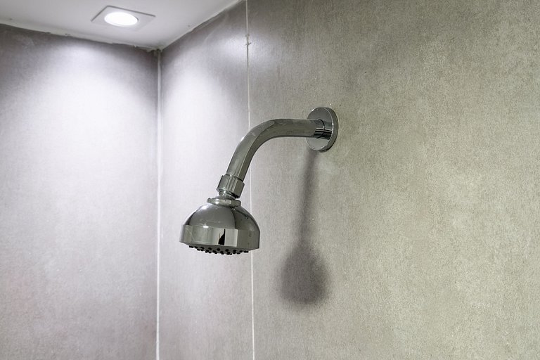 Studio completo ao lado do metro Brooklin