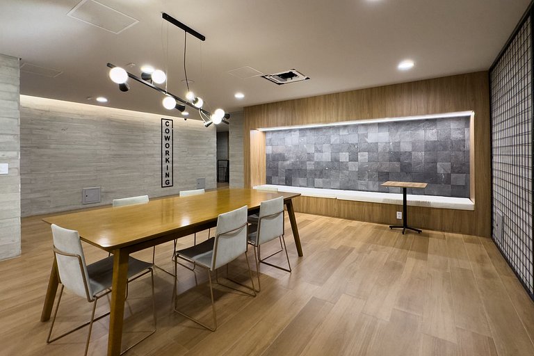 Studio completo ao lado do metro Brooklin