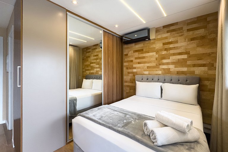 Studio ao lado do metro Brooklin Sp