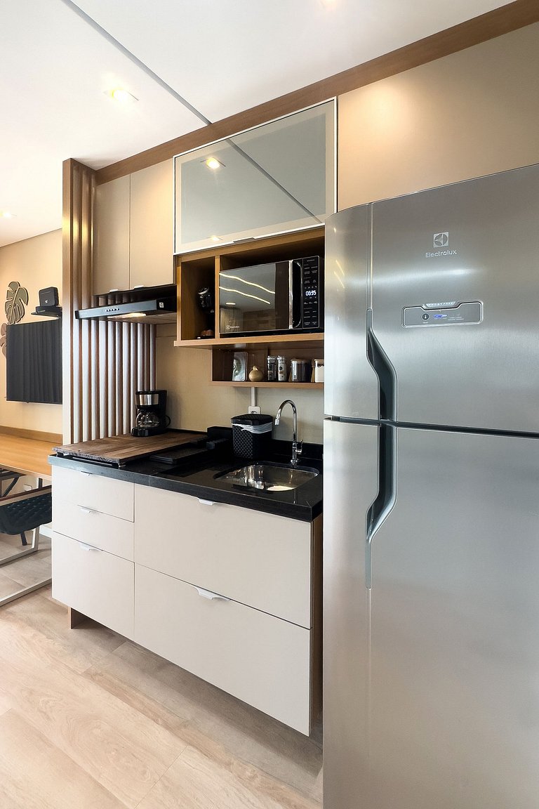 Studio ao lado do metro Brooklin Sp