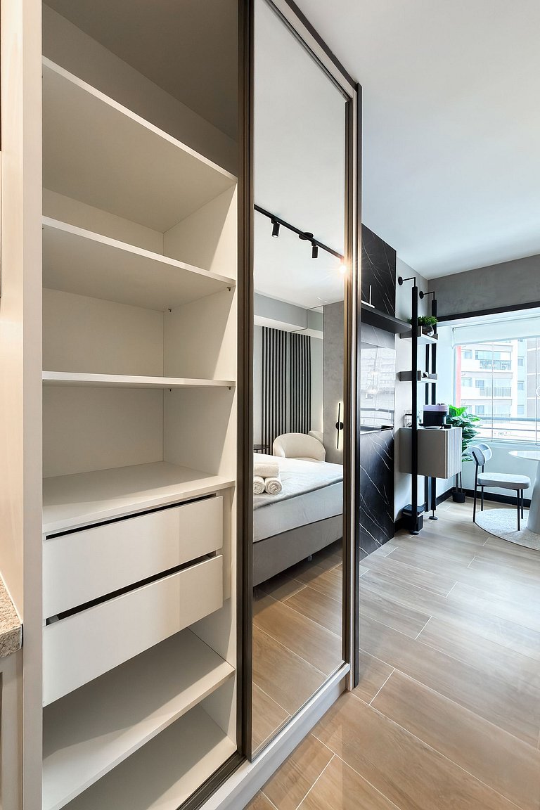 Estúdio Completo e Bem Localizado no Butantã