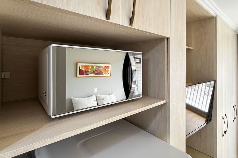 Studio Prox ao metro no Paraíso