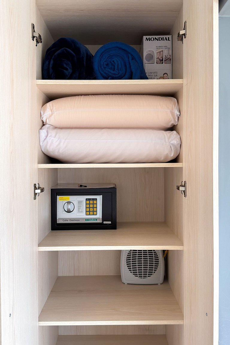 Studio Prox ao metro no Paraíso