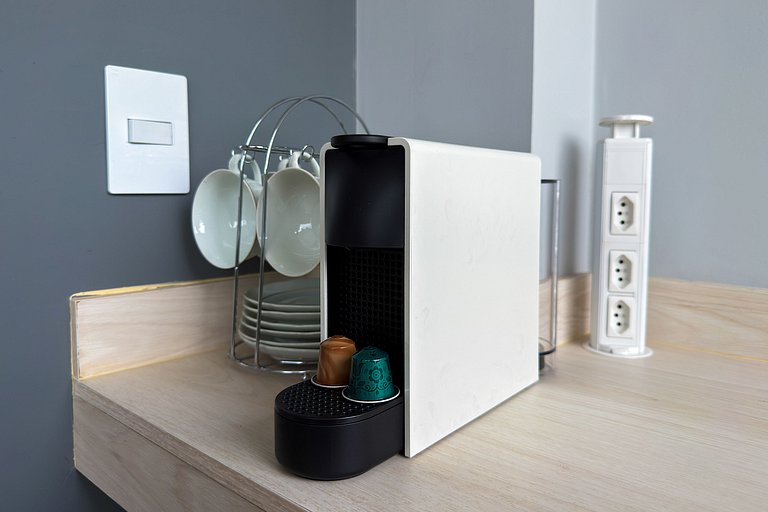 Studio Prox ao metro no Paraíso