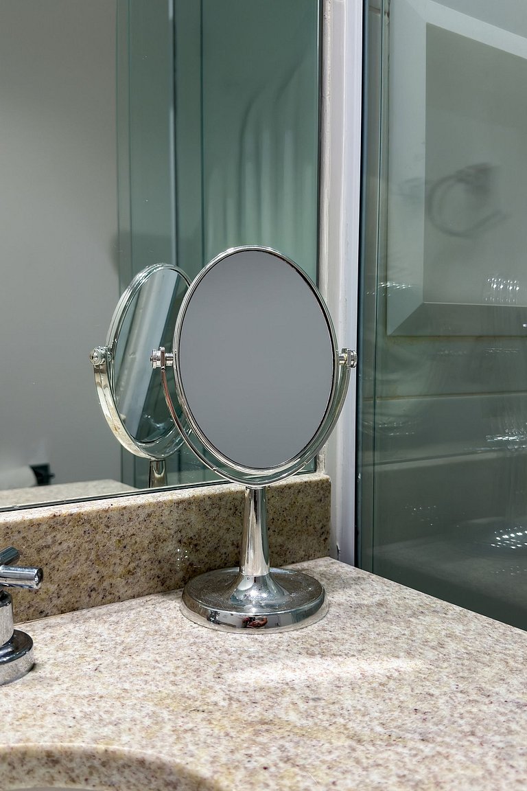 Studio Prox ao metro no Paraíso