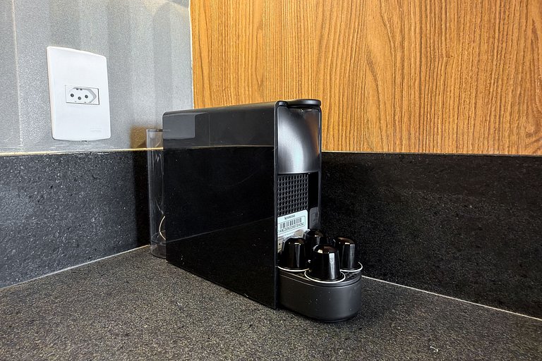 Apto completo no coração de Pinheiros, SP