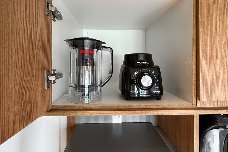 Apto completo no coração de Pinheiros, SP