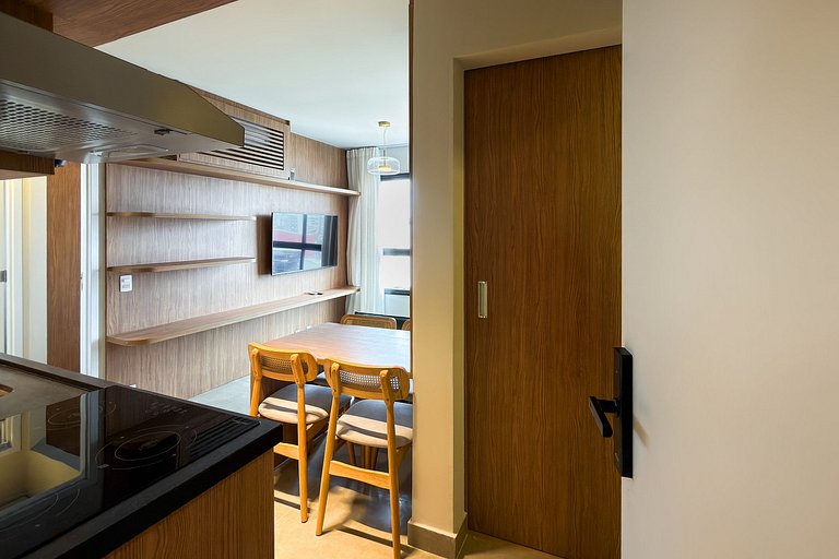 Apto completo no coração de Pinheiros, SP